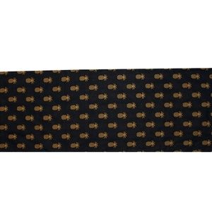 Black Pineapple Town Table Runner